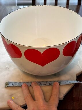 Vintage MCM White Enamel Bowl with Red Heart Motif Kaj Franck for Finel